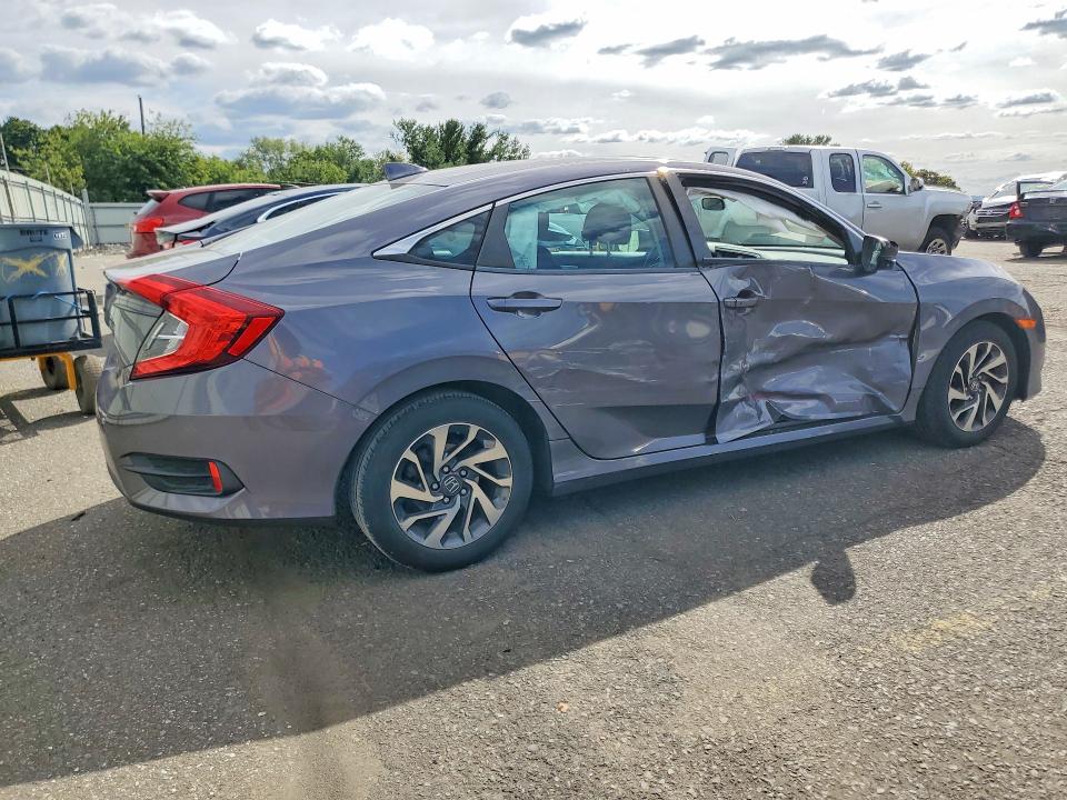Aukcja sprzedaży 2018 Honda Civic, vin: 2HGFC2F78JH560039, numer aukcji: 69855756