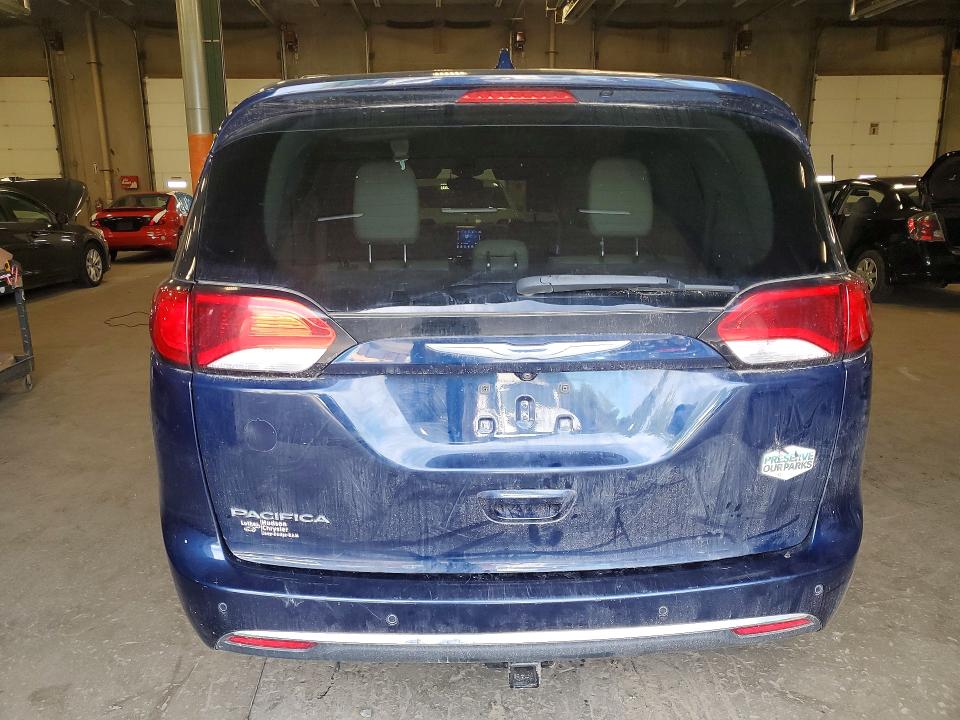 Продаж на аукціоні авто 2017 Chrysler Pacifica, vin: 2C4RC1BG2HR787890, номер лоту: 69814236