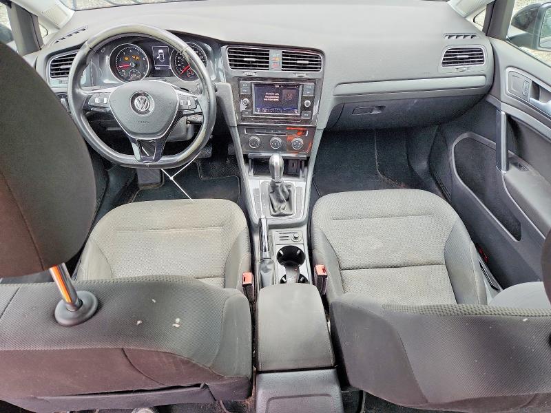 68606366 :رقم المزاد ، 3VWG17AU4JM251816 vin ، 2018 Volkswagen Golf مزاد بيع