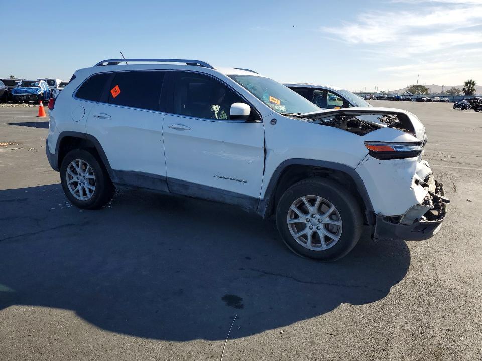 Продажа на аукционе авто 2015 Jeep Cherokee, vin: 1C4PJMCS2FW523557, номер лота: 69021346