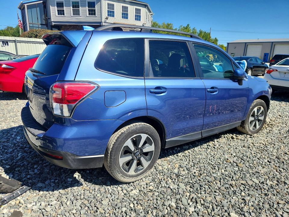 68427176 :رقم المزاد ، JF2SJAEC9HH431160 vin ، 2017 Subaru Forester مزاد بيع
