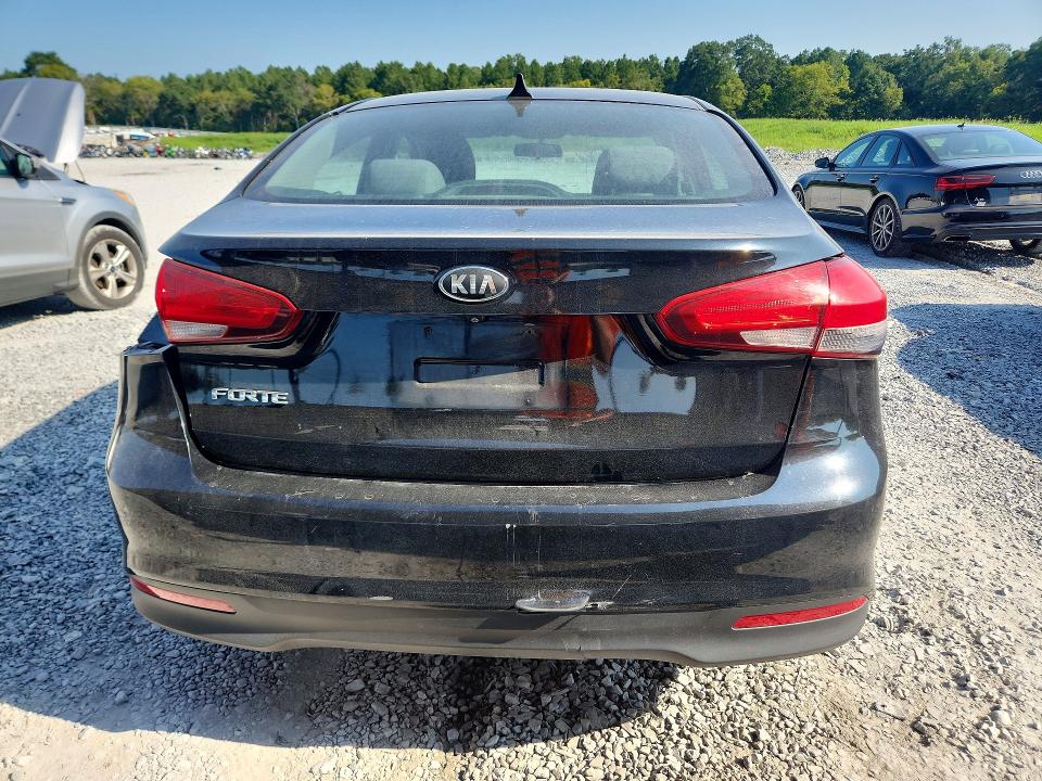 66951296 :رقم المزاد ، 3KPFL4A76HE075180 vin ، 2017 Kia Forte مزاد بيع
