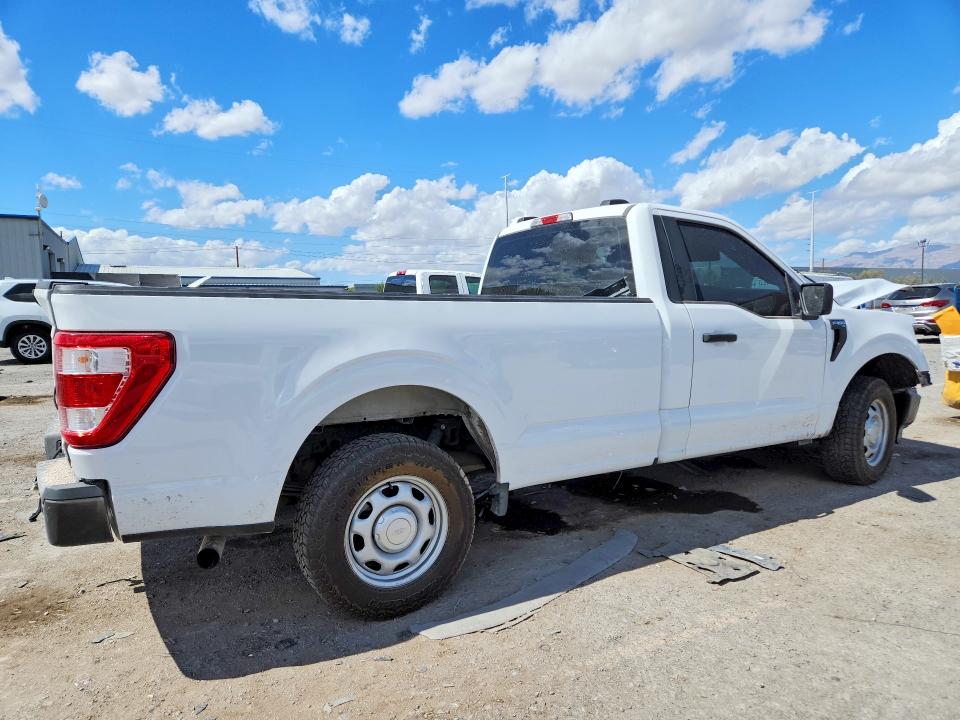 69023176 :رقم المزاد ، 1FTNF1C85NKE08145 vin ، 2022 Ford F150 مزاد بيع