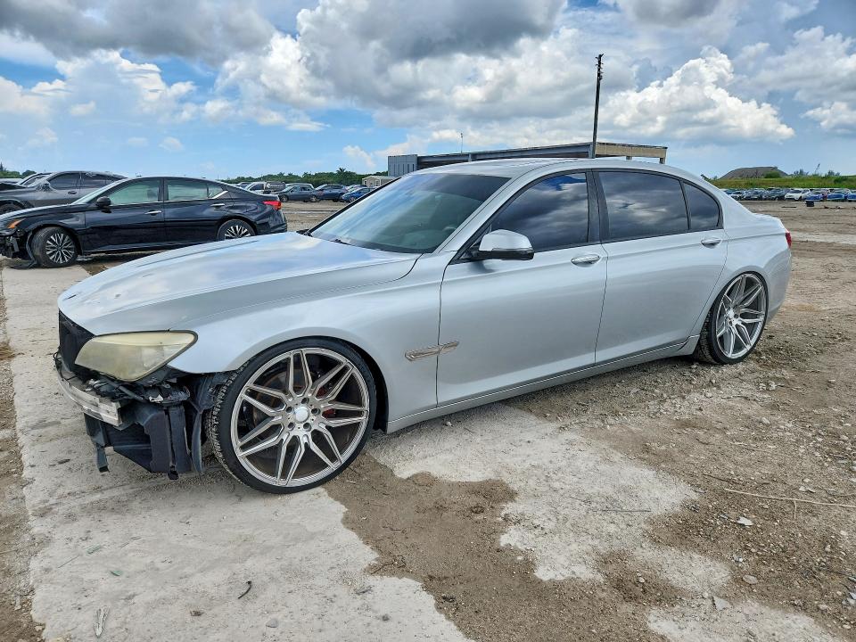 Продаж на аукціоні авто 2014 Bmw 740, vin: WBAYE4C50ED138749, номер лоту: 67801426
