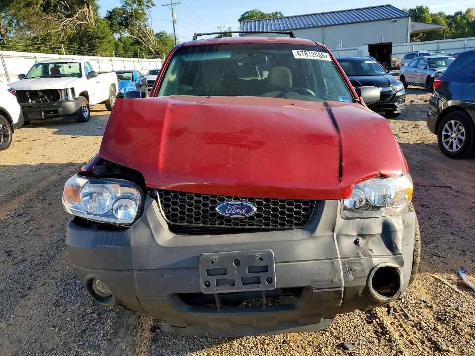 67872086 :رقم المزاد ، 1FMYU93116KB35089 vin ، 2006 Ford Escape مزاد بيع