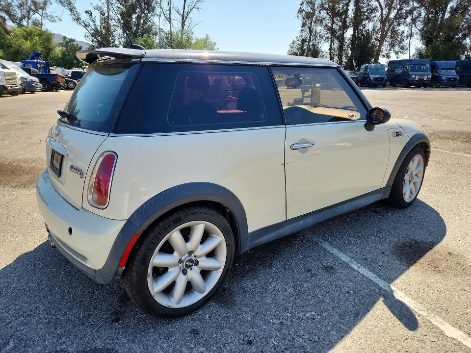 Продажа на аукционе авто 2006 Mini Cooper, vin: WMWRE33566TJ38132, номер лота: 69758206