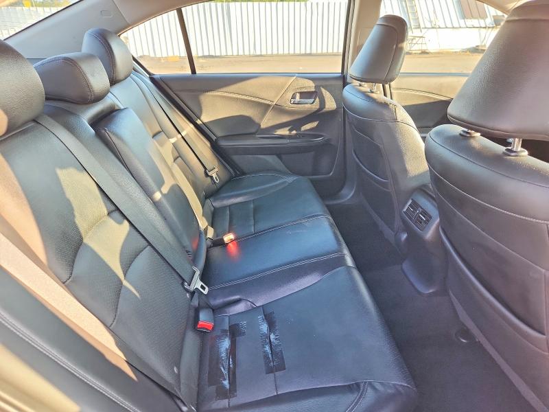 Продажа на аукционе авто 2015 Honda Accord, vin: 1HGCR3F84FA002405, номер лота: 69107896