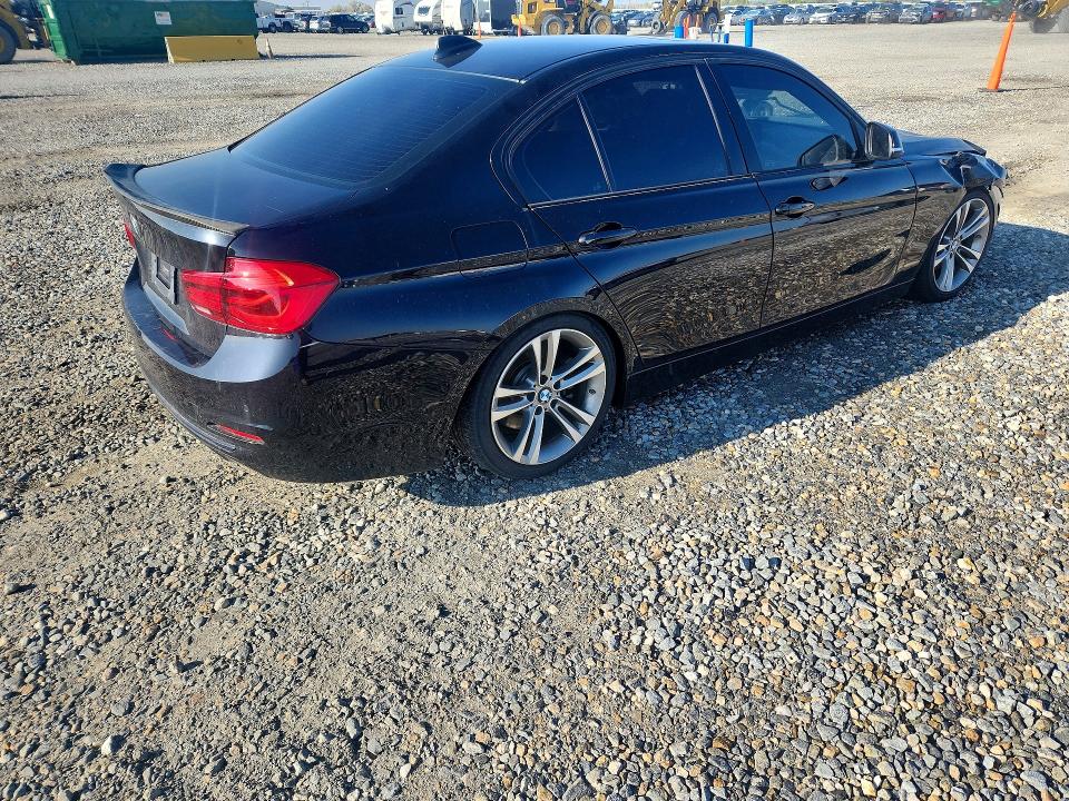 Продаж на аукціоні авто 2017 Bmw 340, vin: WBA8B7G39HNU37786, номер лоту: 69926986