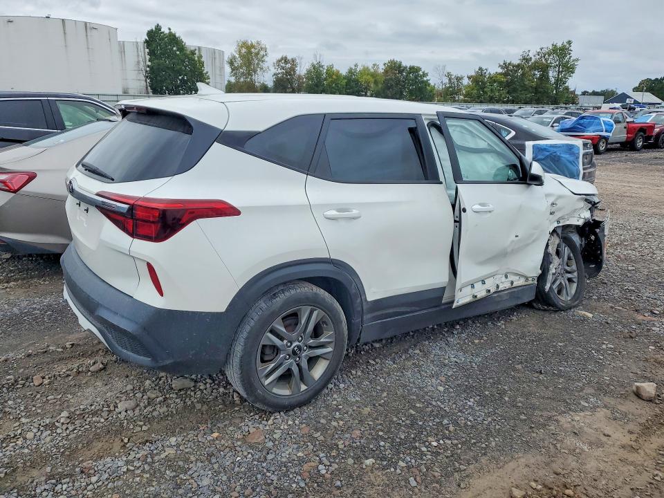 Продаж на аукціоні авто 2021 Kia Seltos, vin: KNDEPCAA2M7124374, номер лоту: 70321226
