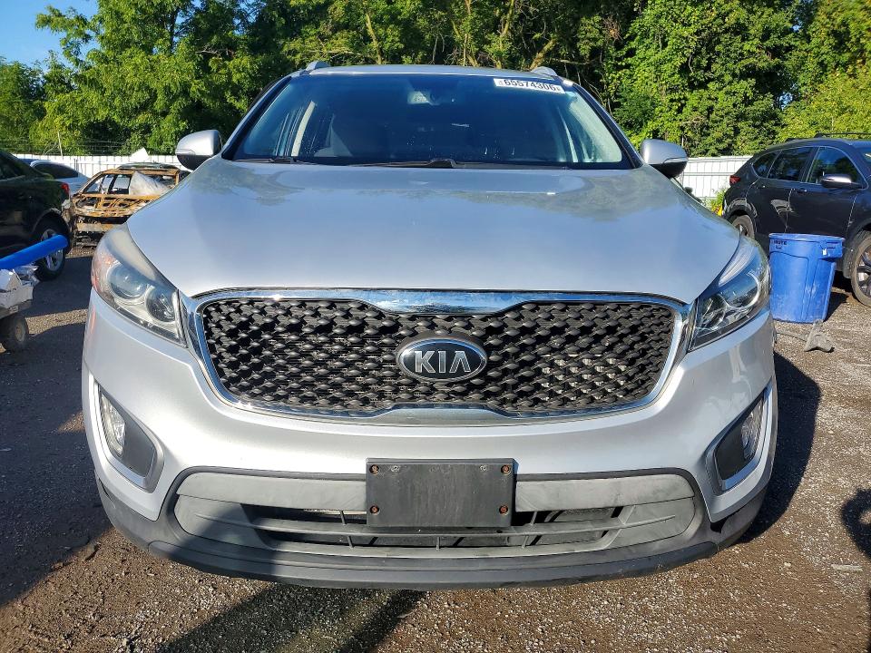 65574306 :رقم المزاد ، 5XYPGDA17HG269207 vin ، 2017 Kia Sorento مزاد بيع