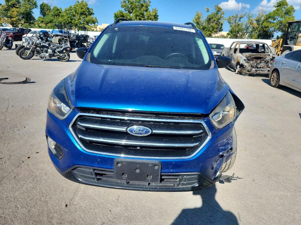 67091796 :رقم المزاد ، 1FMCU9GD9KUB60528 vin ، 2019 Ford Escape مزاد بيع