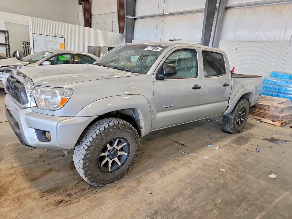 2013 Toyota Tacoma მანქანა იყიდება აუქციონზე, vin: 3TMLU4EN5DM117217, აუქციონის ნომერი: 67879556