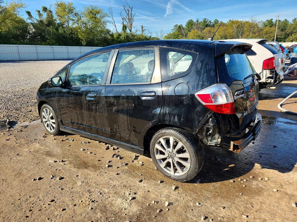 Продажа на аукционе авто 2013 Honda Fit, vin: JHMGE8H53DC039294, номер лота: 70692586