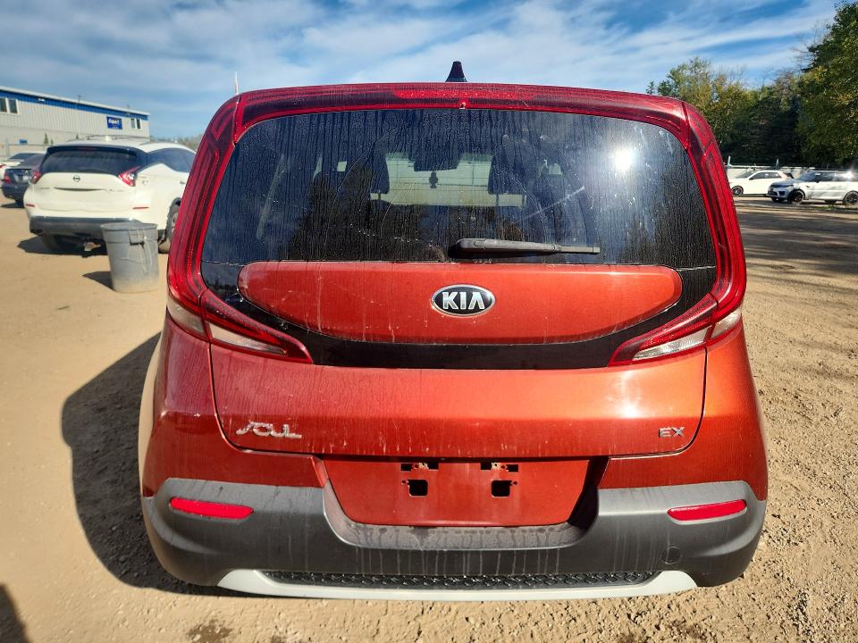 70073276 :رقم المزاد ، KNDJ33AU9M7757040 vin ، 2021 Kia Soul مزاد بيع