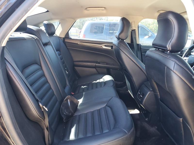 67819056 :رقم المزاد ، 3FA6P0CD9KR181158 vin ، 2019 Ford Fusion مزاد بيع