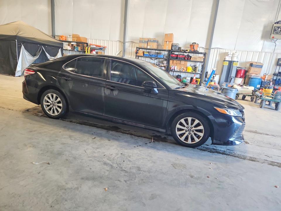 Aukcja sprzedaży 2018 Toyota Camry, vin: 4T1B11HK7JU588454, numer aukcji: 67387406