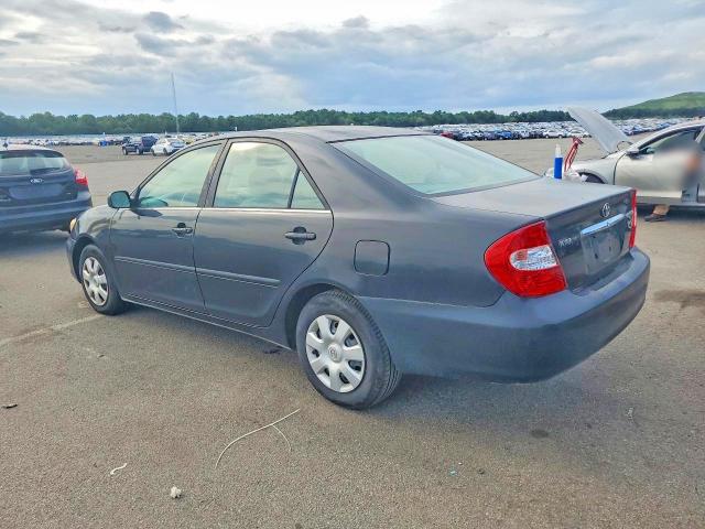 67287236 :رقم المزاد ، 4T1BE32K04U313683 vin ، 2004 Toyota Camry مزاد بيع