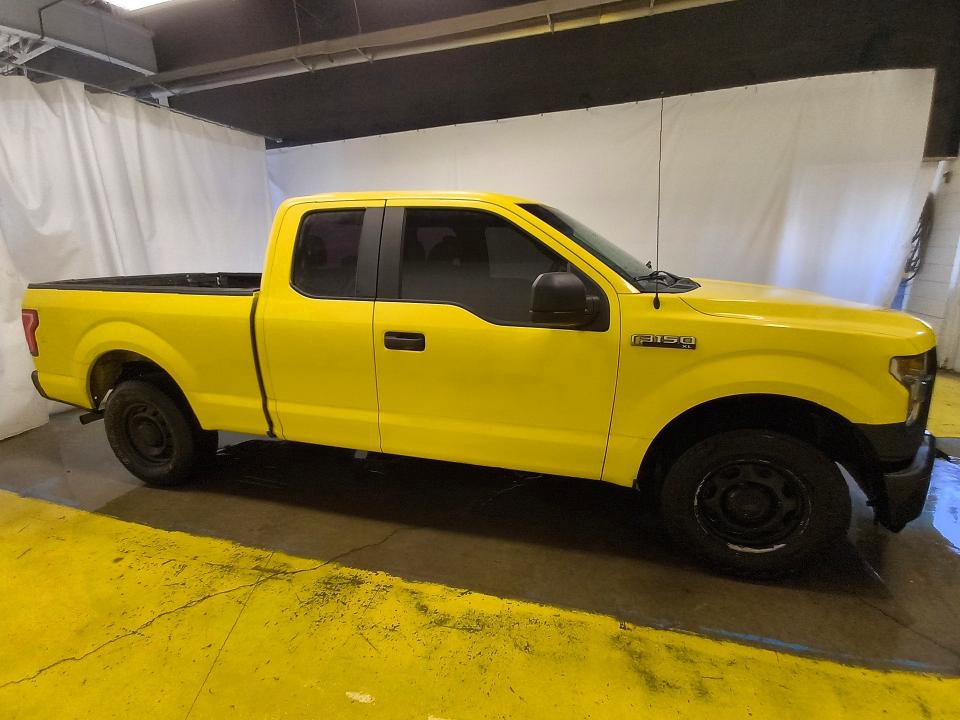 70469806 :رقم المزاد ، 1FTEX1E88FKF07604 vin ، 2015 Ford F150 مزاد بيع