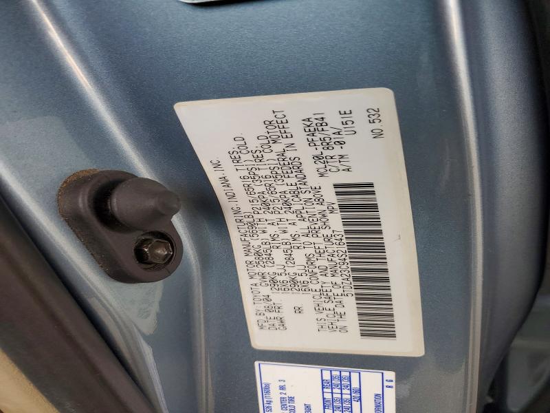 2004 Toyota Sienna მანქანა იყიდება აუქციონზე, vin: 5TDZA23C94S216437, აუქციონის ნომერი: 70453336