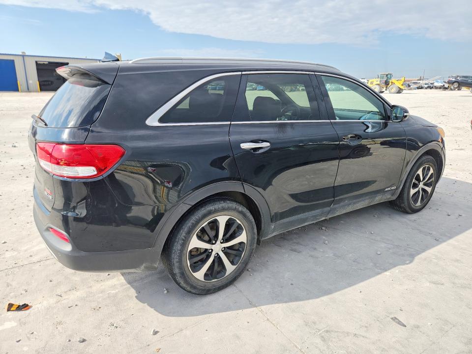 68805006 :رقم المزاد ، 5XYPHDA58GG018310 vin ، 2016 Kia Sorento مزاد بيع