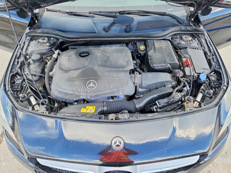 67181136 :رقم المزاد ، WDDSJ4GB3JN558875 vin ، 2018 Mercedes-benz Cla مزاد بيع