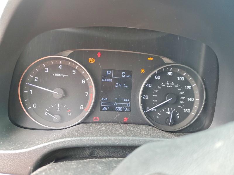 68210106 :رقم المزاد ، 5NPD74LF1JH244071 vin ، 2018 Hyundai Elantra مزاد بيع