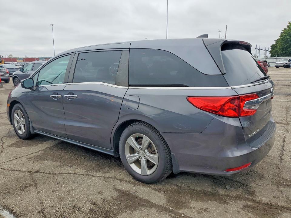 Продаж на аукціоні авто 2018 Honda Odyssey, vin: 5FNRL6H70JB073102, номер лоту: 69081386
