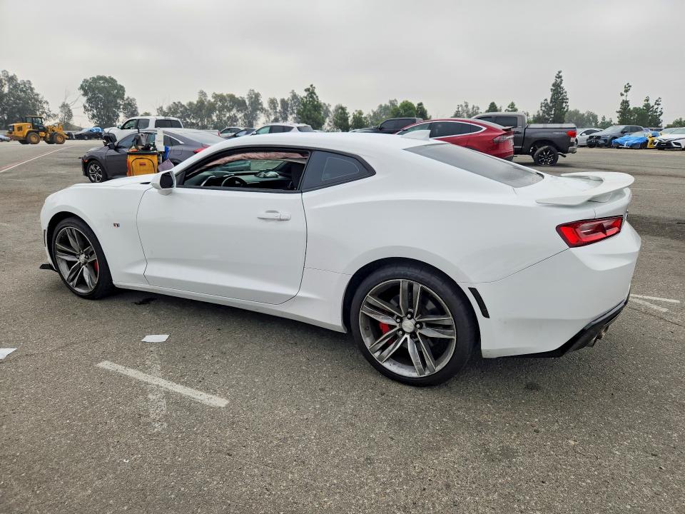 68450396 :رقم المزاد ، 1G1FF1R73H0110365 vin ، 2017 Chevrolet Camaro مزاد بيع