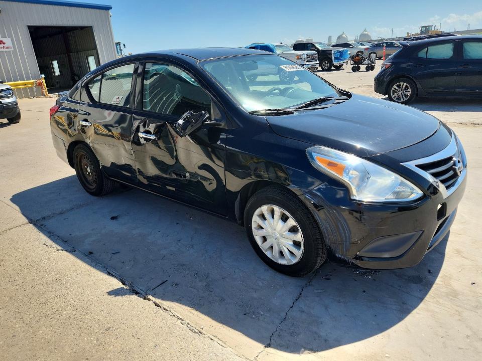 Продаж на аукціоні авто 2017 Nissan Versa, vin: 3N1CN7AP3HL814454, номер лоту: 69369626
