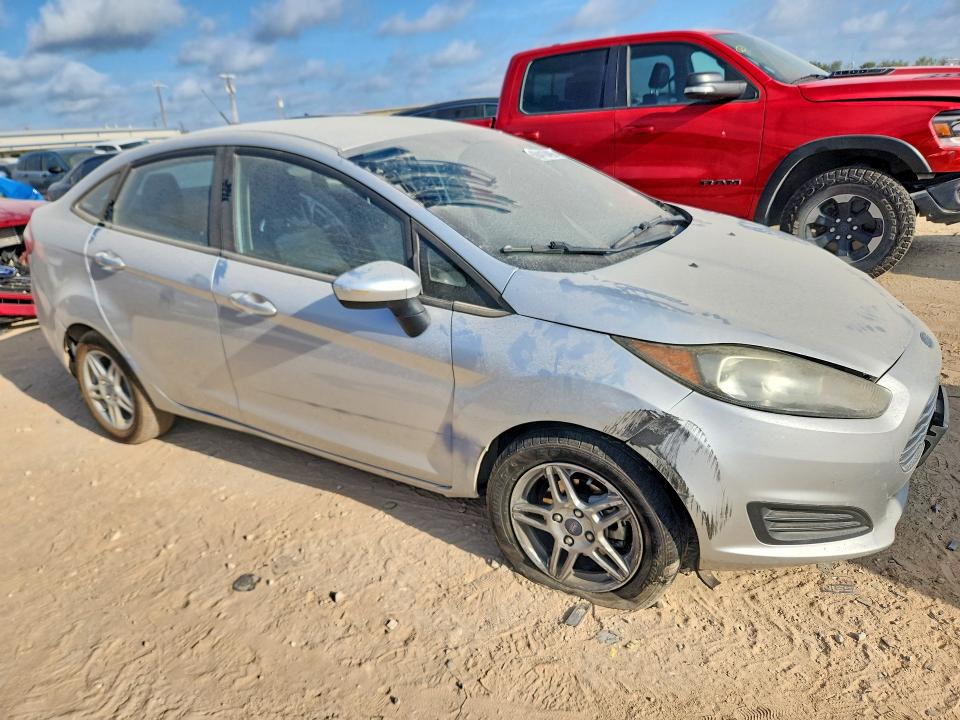 Продажа на аукционе авто 2018 Ford Fiesta, vin: 3FADP4BJ4JM112542, номер лота: 68410496