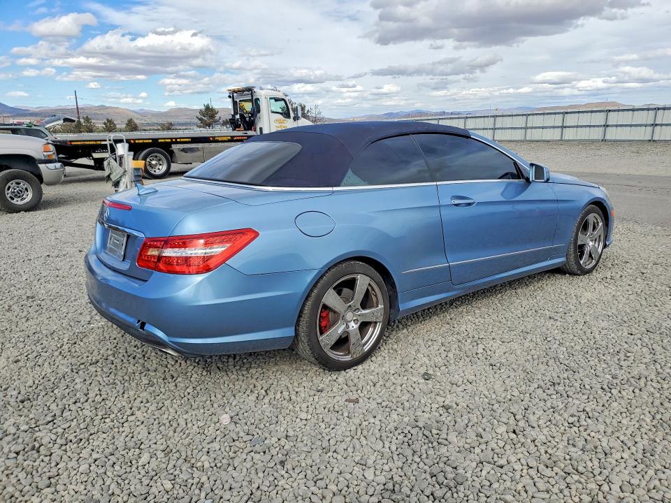 2011 Mercedes-benz E მანქანა იყიდება აუქციონზე, vin: WDDKK7CF1BF050990, აუქციონის ნომერი: 70258776