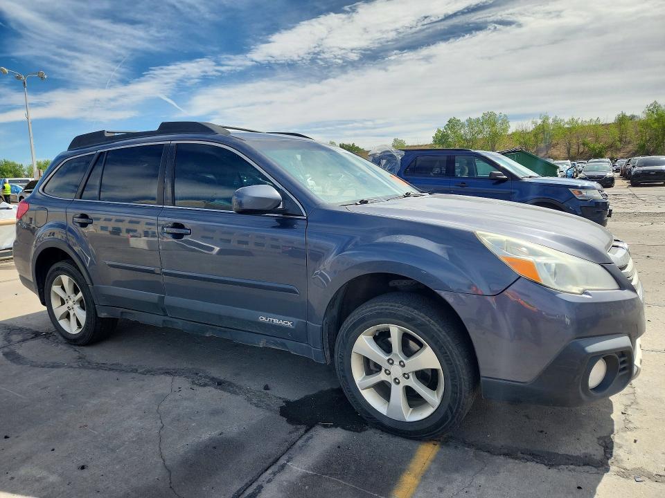 Продажа на аукционе авто 2014 Subaru Outback, vin: 4S4BRCLC7E3270592, номер лота: 68669276