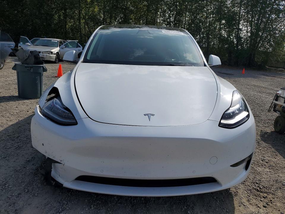Продажа на аукционе авто 2022 Tesla Model Y, vin: 7SAYGDEE8NF320477, номер лота: 68675596