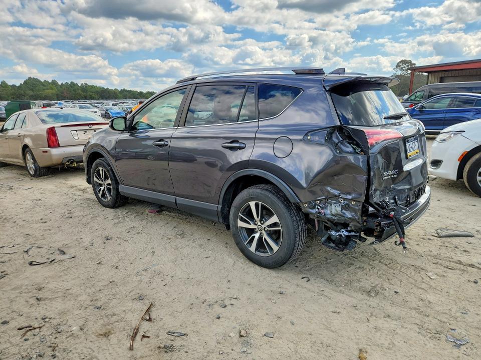 Продаж на аукціоні авто 2017 Toyota Rav4, vin: JTMRFREV3HJ116801, номер лоту: 67811306