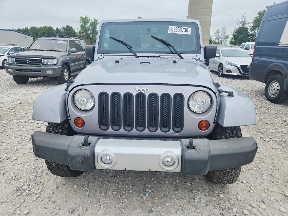 Продаж на аукціоні авто 2013 Jeep Wrangler Unlimited, vin: 1C4BJWEG7DL692843, номер лоту: 69253736