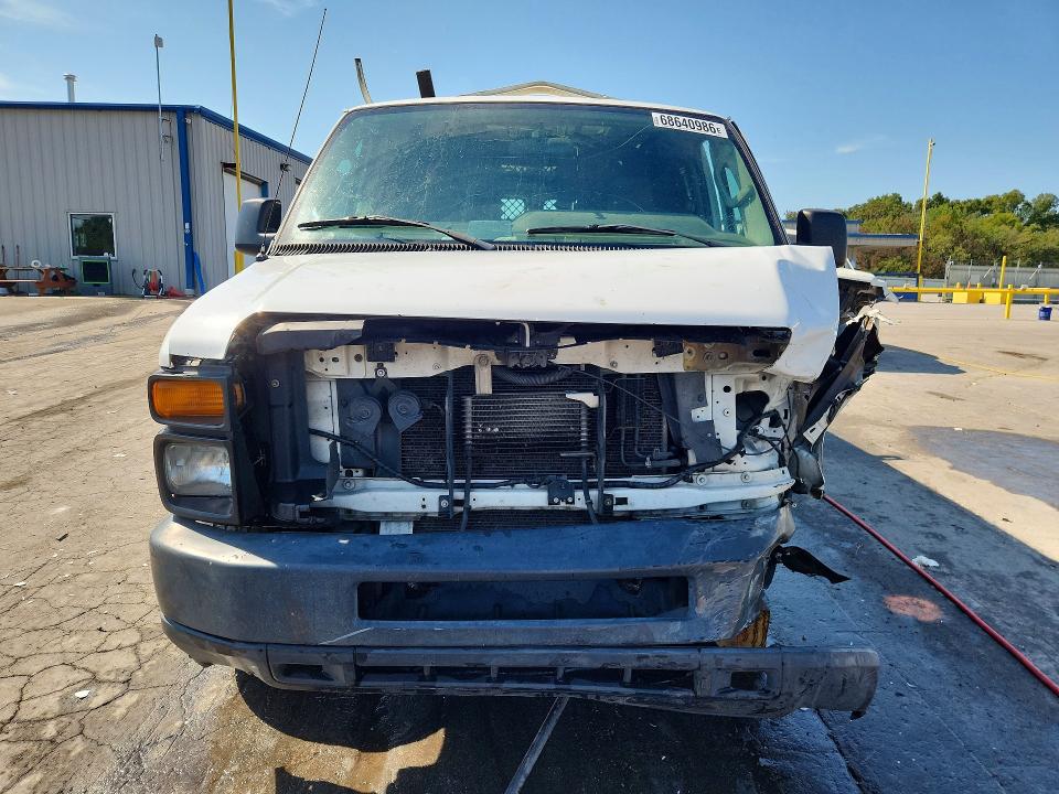 68640986 :رقم المزاد ، 1FTNE1EW3CDA08570 vin ، 2012 Ford Econoline مزاد بيع