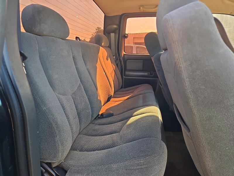 Продаж на аукціоні авто 2003 Chevrolet Silverado, vin: 2GCEC19X331236914, номер лоту: 69292236