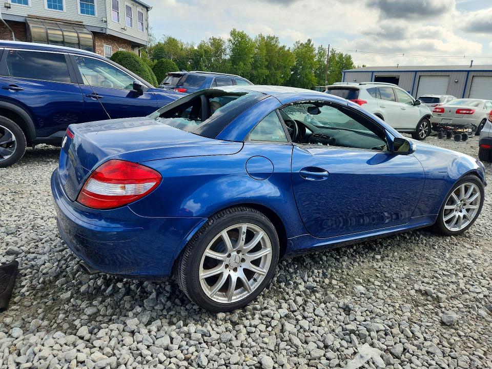 Aukcja sprzedaży 2005 Mercedes-benz Slk, vin: WDBWK56FX5F046399, numer aukcji: 69389166