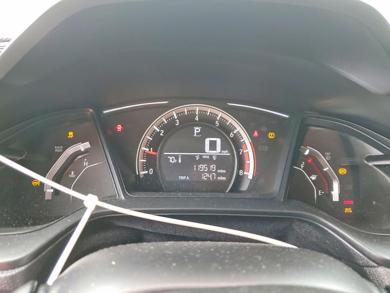 70108126 :رقم المزاد ، 19XFC2F58HE219243 vin ، 2017 Honda Civic مزاد بيع