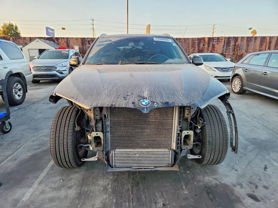 Продажа на аукционе авто 2017 Bmw X5, vin: 5UXKR2C37H0W43276, номер лота: 69988666
