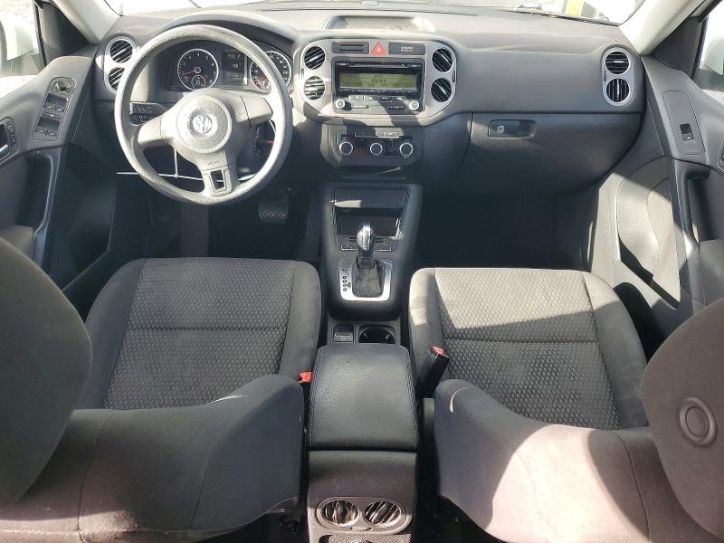 2011 Volkswagen Tiguan მანქანა იყიდება აუქციონზე, vin: WVGAV7AX6BW553810, აუქციონის ნომერი: 69169026
