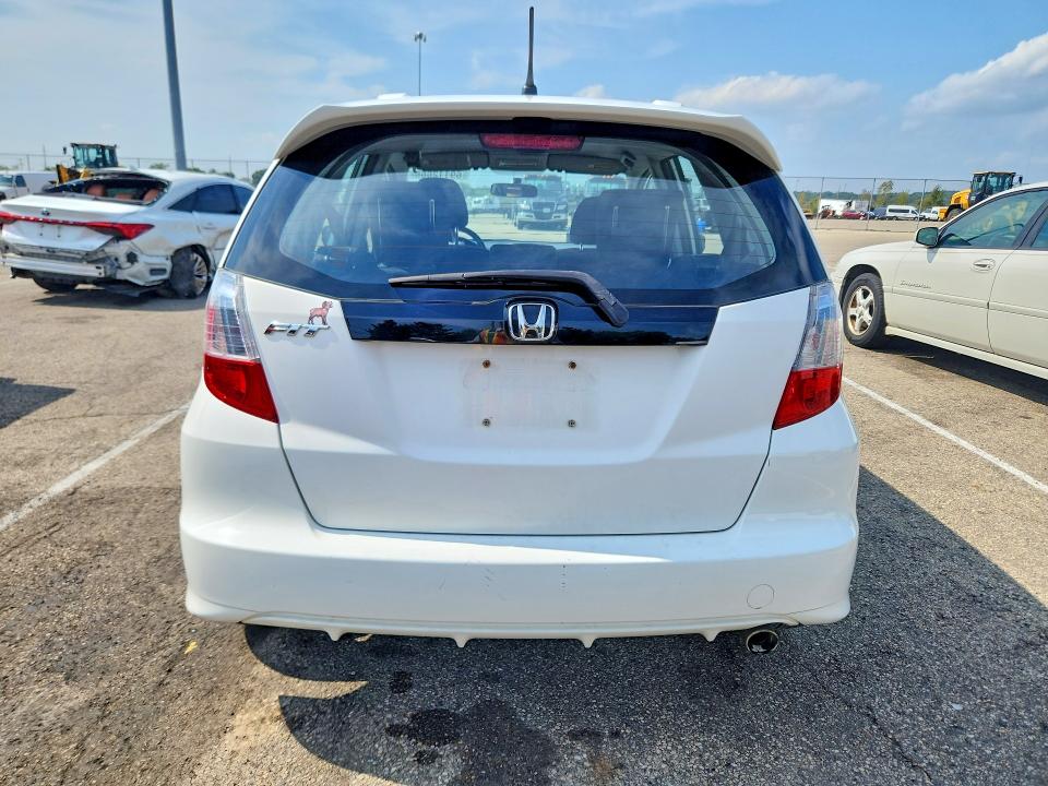 Продаж на аукціоні авто 2011 Honda Fit, vin: JHMGE8H53BC012299, номер лоту: 69112666