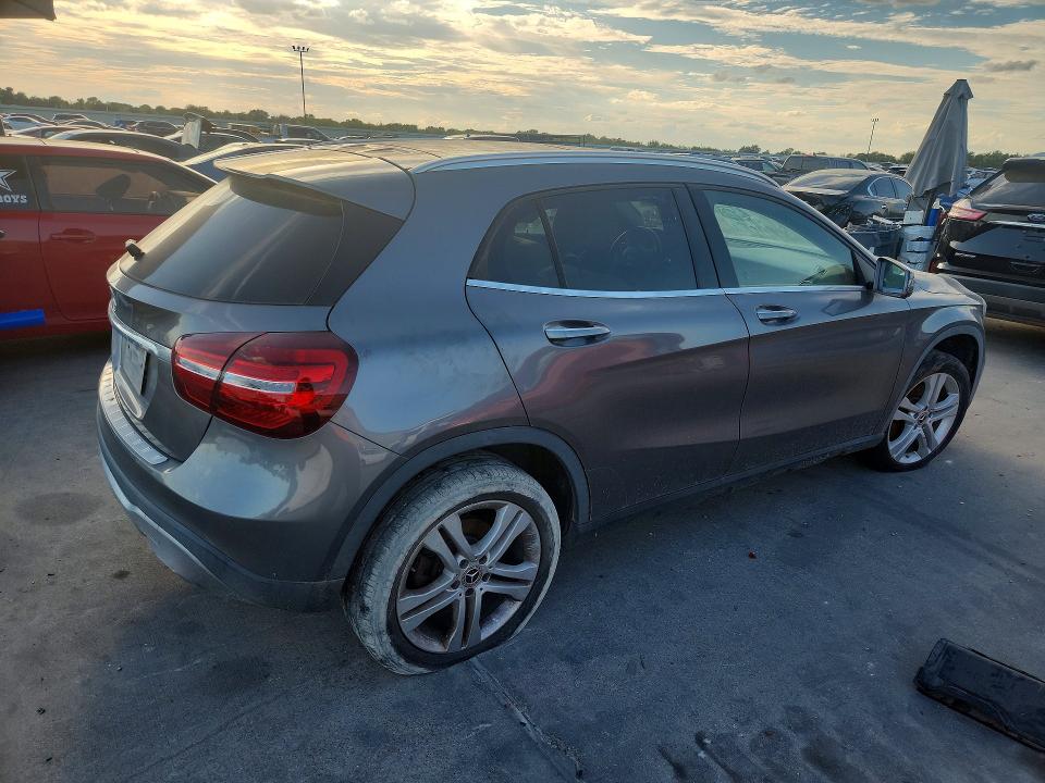 Aukcja sprzedaży 2018 Mercedes-benz Gla, vin: WDCTG4EB6JJ501135, numer aukcji: 70879276