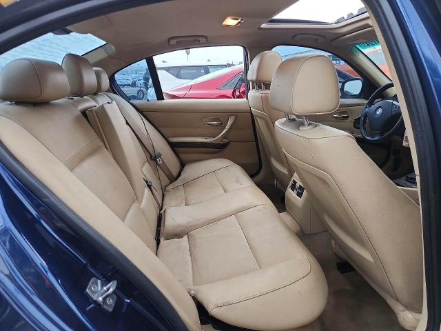 67381576 :رقم المزاد ، WBAPH5G52BNM71835 vin ، 2011 Bmw 328 مزاد بيع