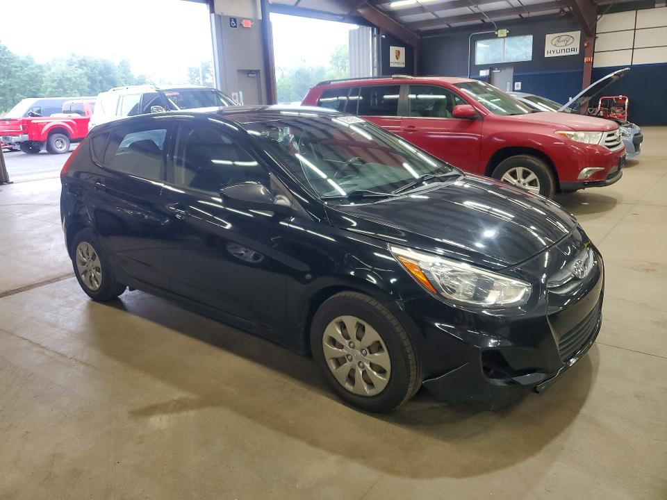 2017 Hyundai Accent მანქანა იყიდება აუქციონზე, vin: KMHCT5AE8HU362461, აუქციონის ნომერი: 68612866