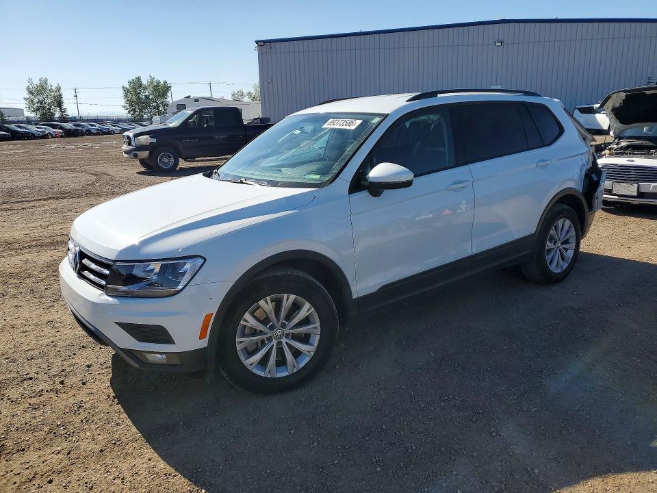Продажа на аукционе авто 2018 Volkswagen Tiguan, vin: 3VV0B7AX3JM145676, номер лота: 69373586