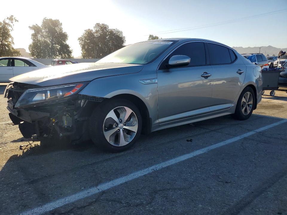 2014 Kia Optima მანქანა იყიდება აუქციონზე, vin: KNAGM4AD7E5072056, აუქციონის ნომერი: 71021806