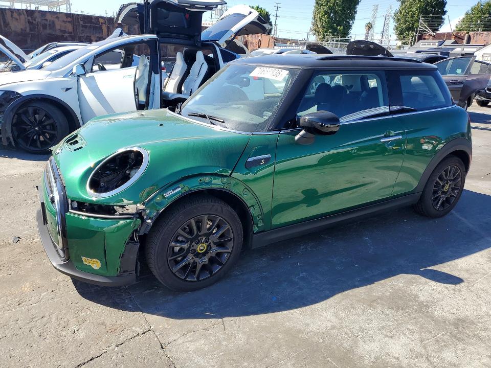 Продаж на аукціоні авто 2023 Mini Cooper, vin: WMW13DJ08P2T35293, номер лоту: 70658836