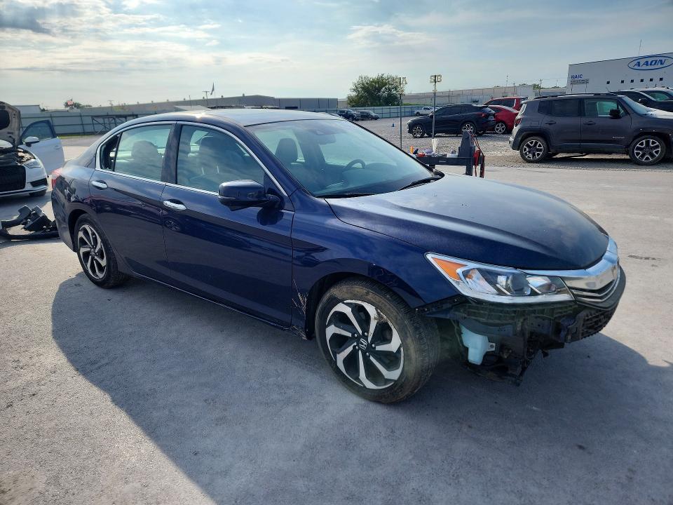 Aukcja sprzedaży 2017 Honda Accord, vin: 1HGCR3F02HA023606, numer aukcji: 70545066