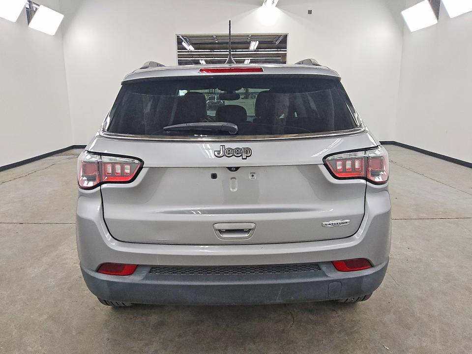 Продаж на аукціоні авто 2018 Jeep Compass, vin: 3C4NJCBB5JT193902, номер лоту: 69809186